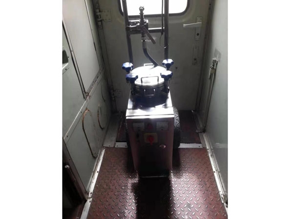 DZTG-16型車載電動(dòng)鋼軌涂油車