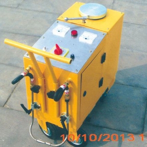 DZTG-10型手推電動(dòng)鋼軌涂油車(chē)